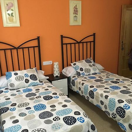 Hostal Tres Cantos Buitenkant foto