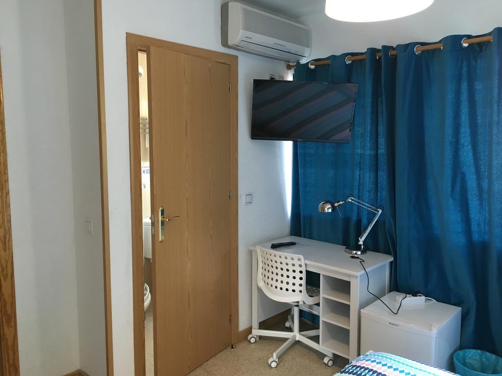 Hostal Tres Cantos Buitenkant foto